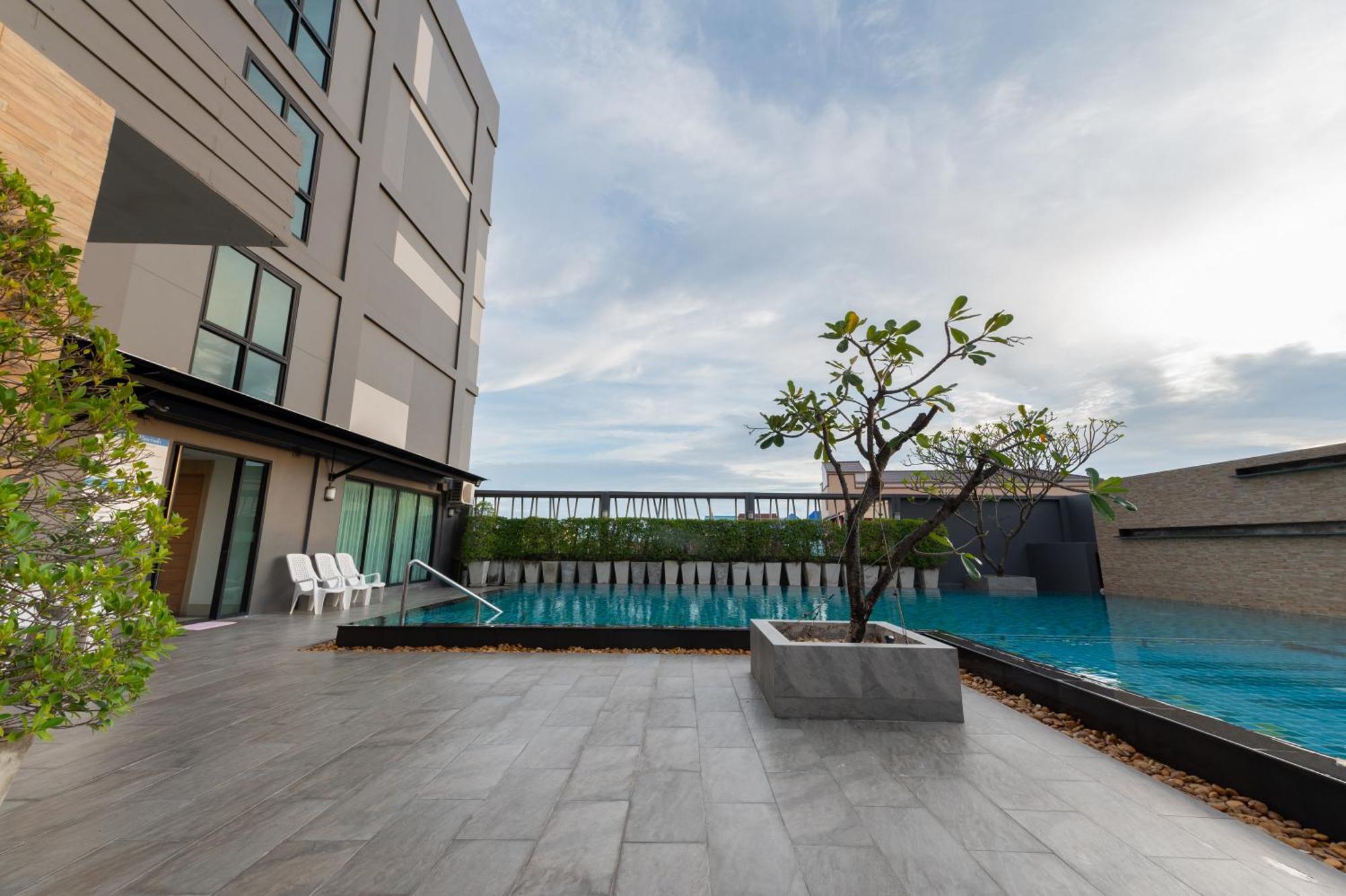 Hotel Arawana Regency South Pattaya