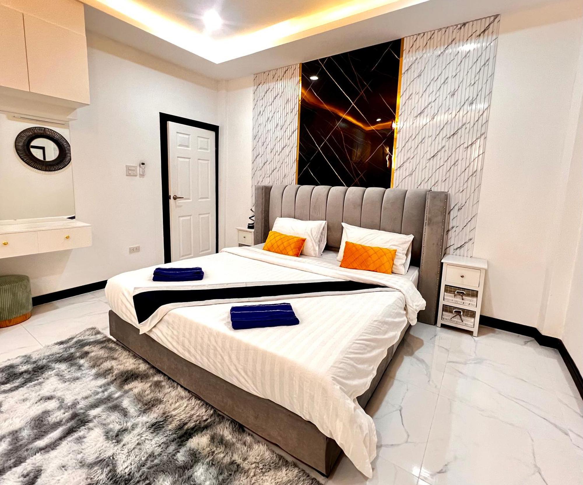 Villa Luxury Near Center *