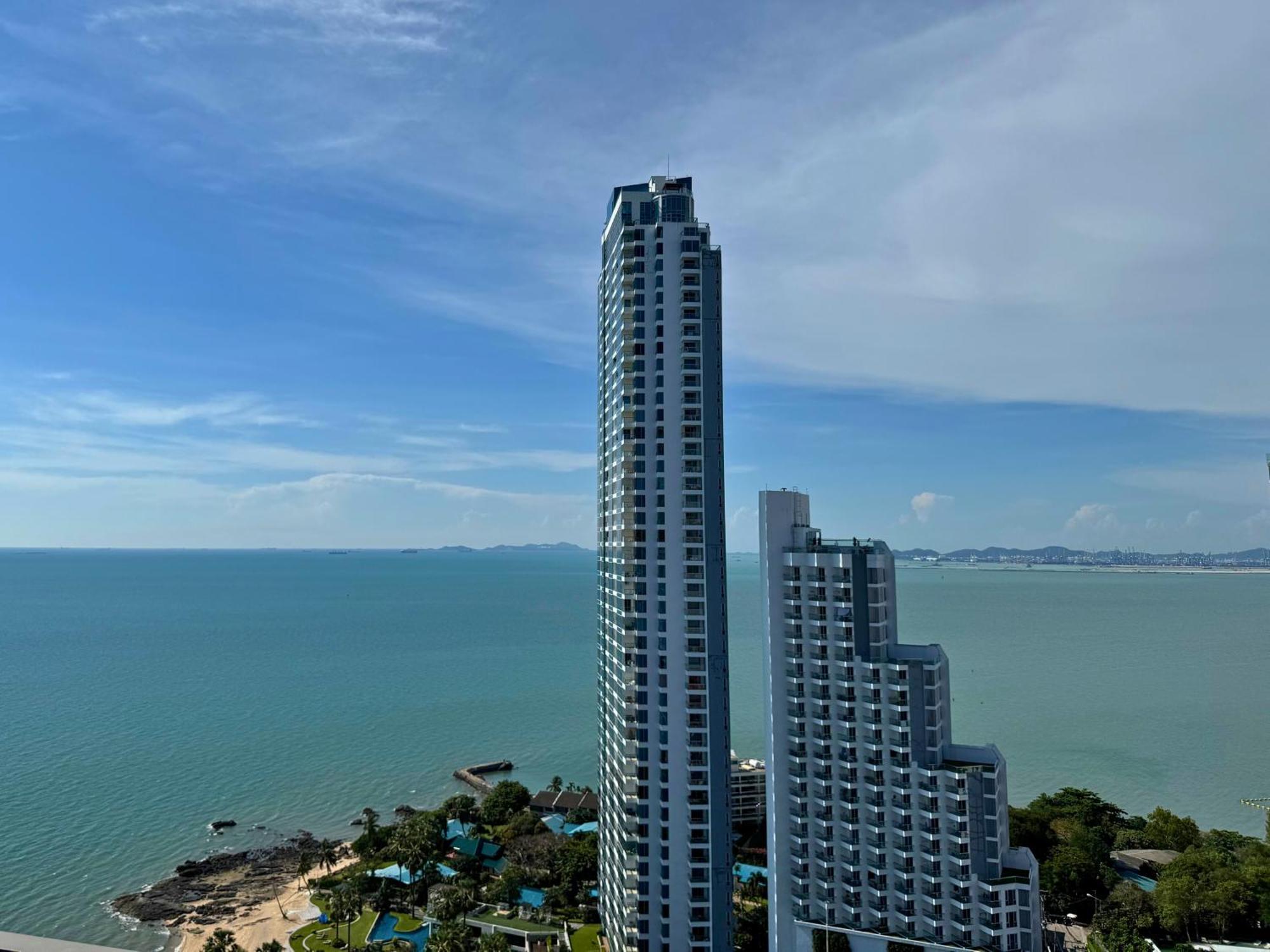 Wt Sea View By Bps Apartment Pattaya