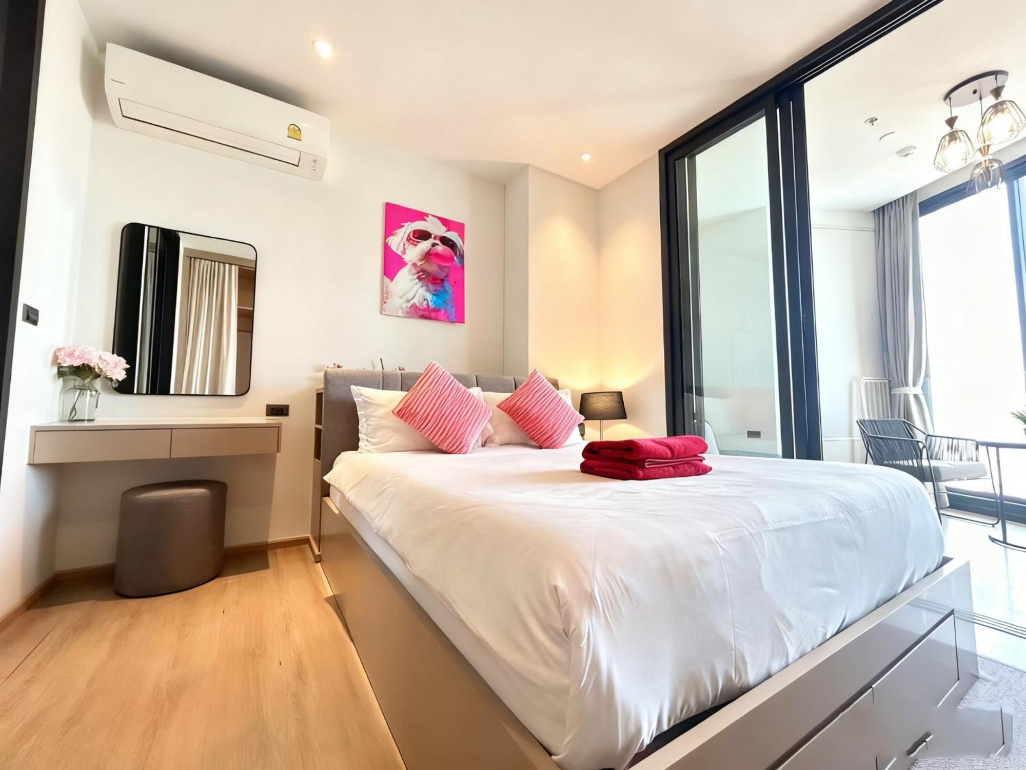 芭提雅市中心海滩公寓预定 高层海景房 海滩步行街 F25 Pattaya