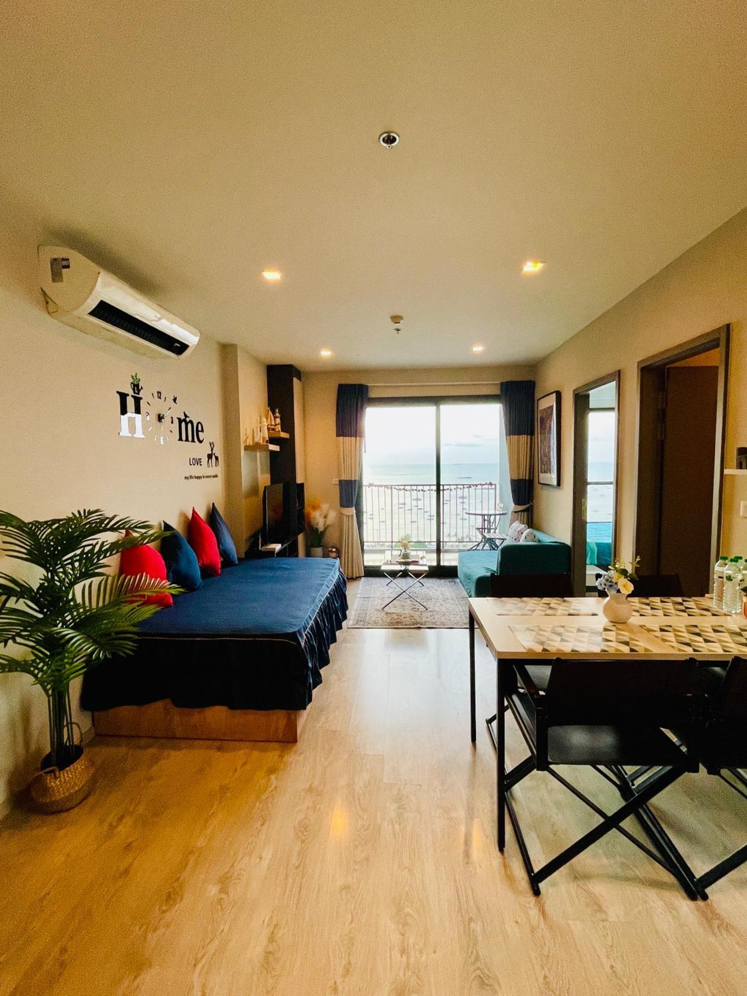 Apartment The Base 2 Bedroom 1 Bathroom *