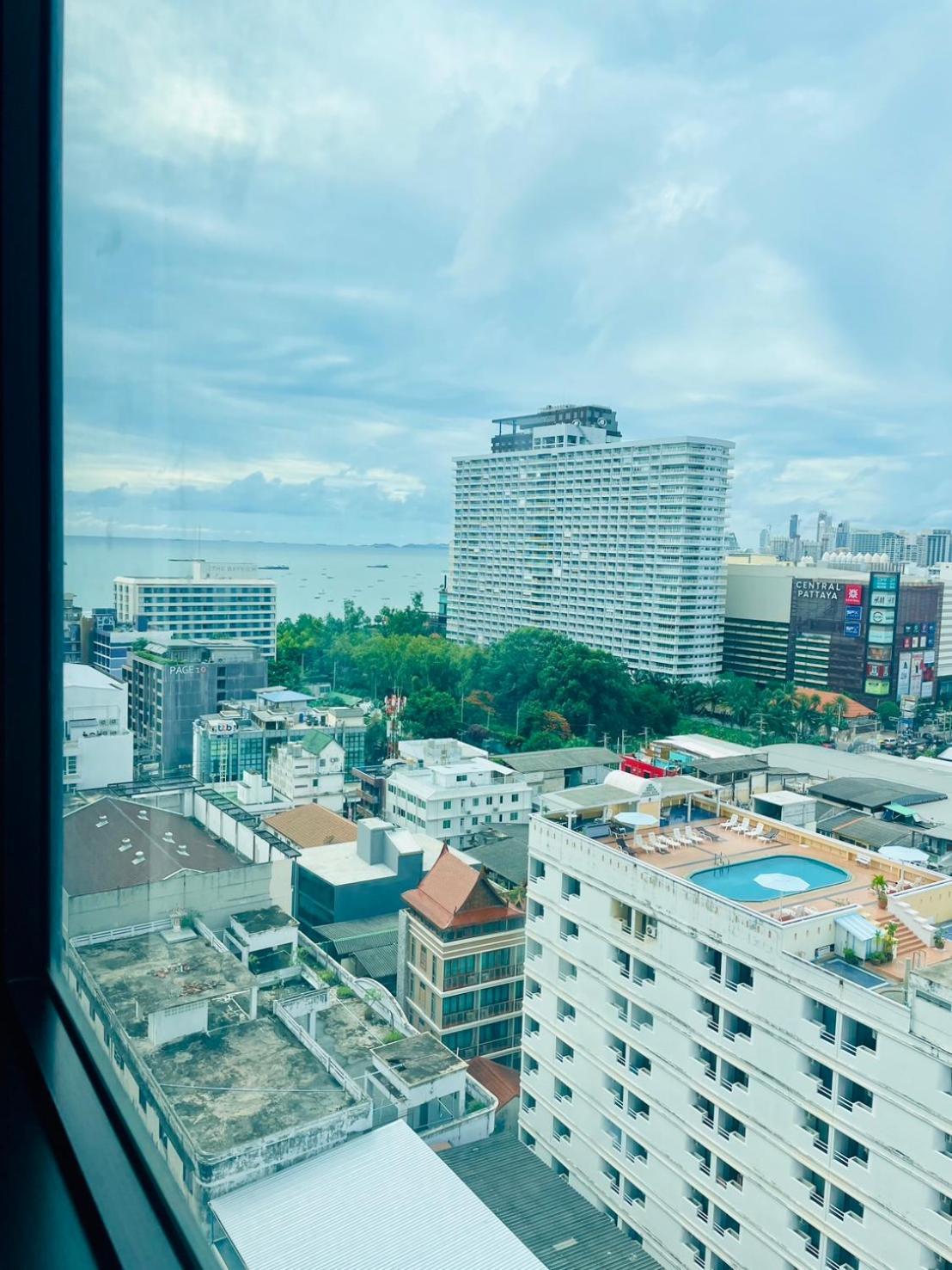 Apartment The Base 851 By Numam Pattaya
