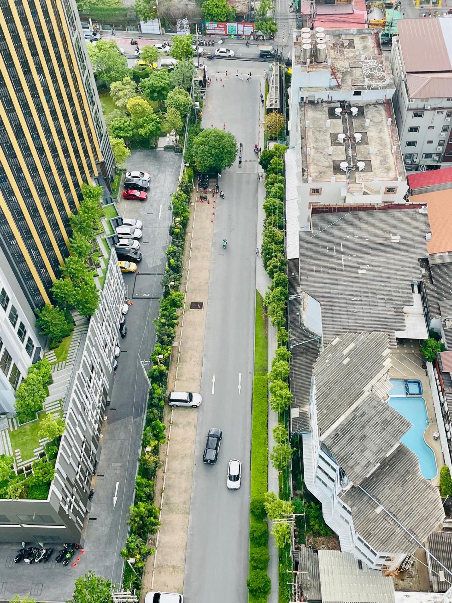 The Base 2 Bedroom 1 Bathroom Pattaya