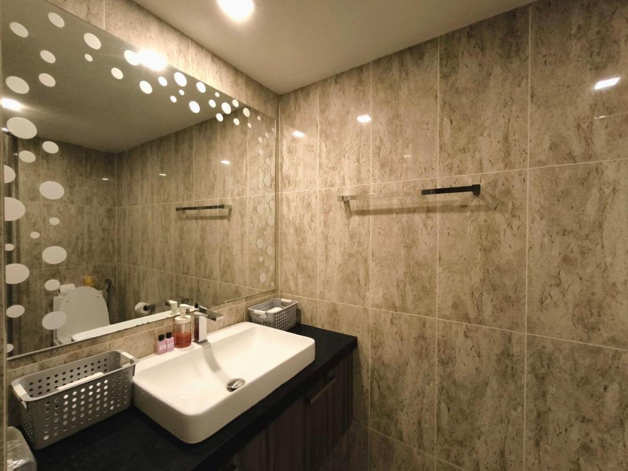 Grand Avenue 1 Bedroom, Soi Buakhaw Apartment Pattaya