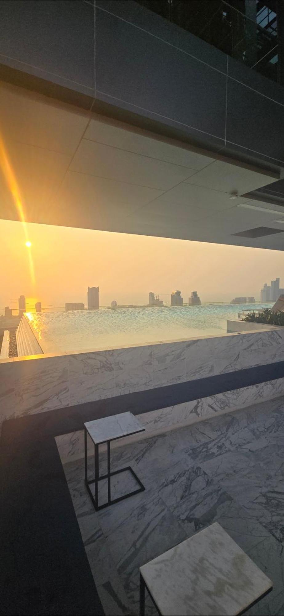 Luxury With Beautiful View Pattaya