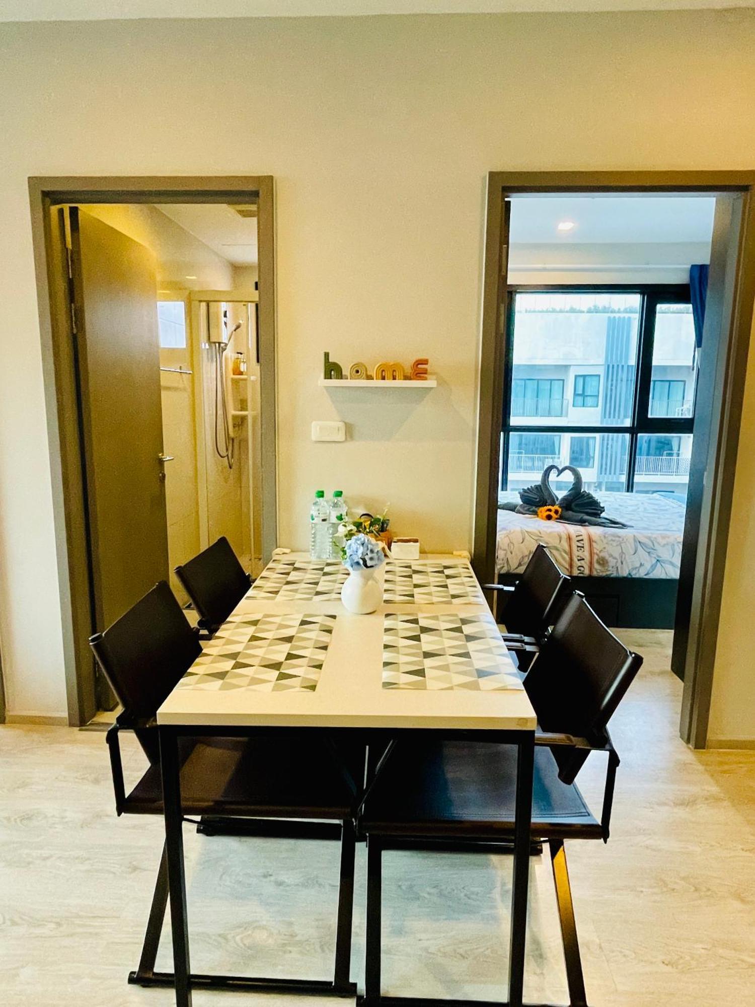 Apartment The Base 2 Bedroom 1 Bathroom *