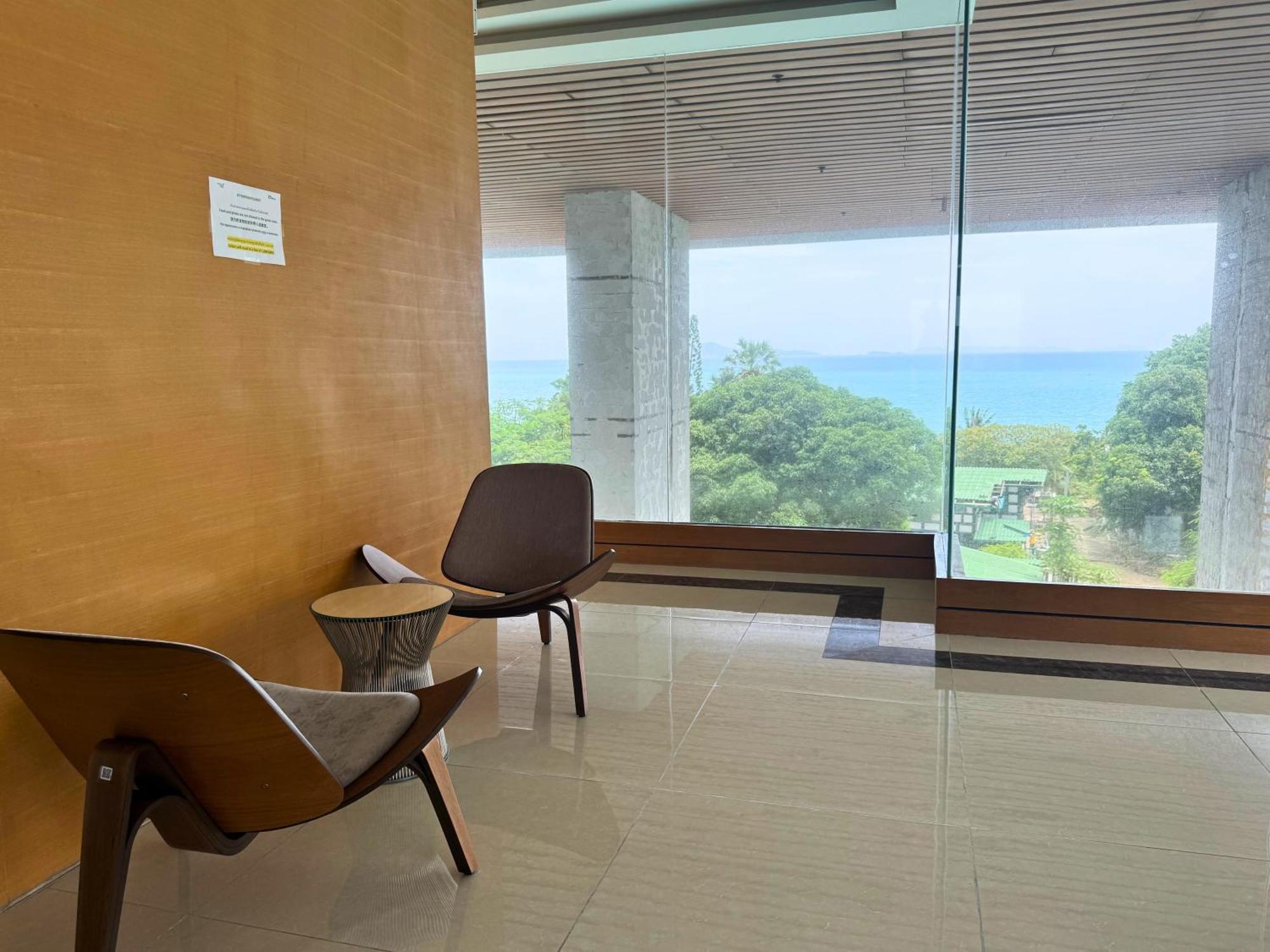 Wt Sea View By Bps Apartment Pattaya