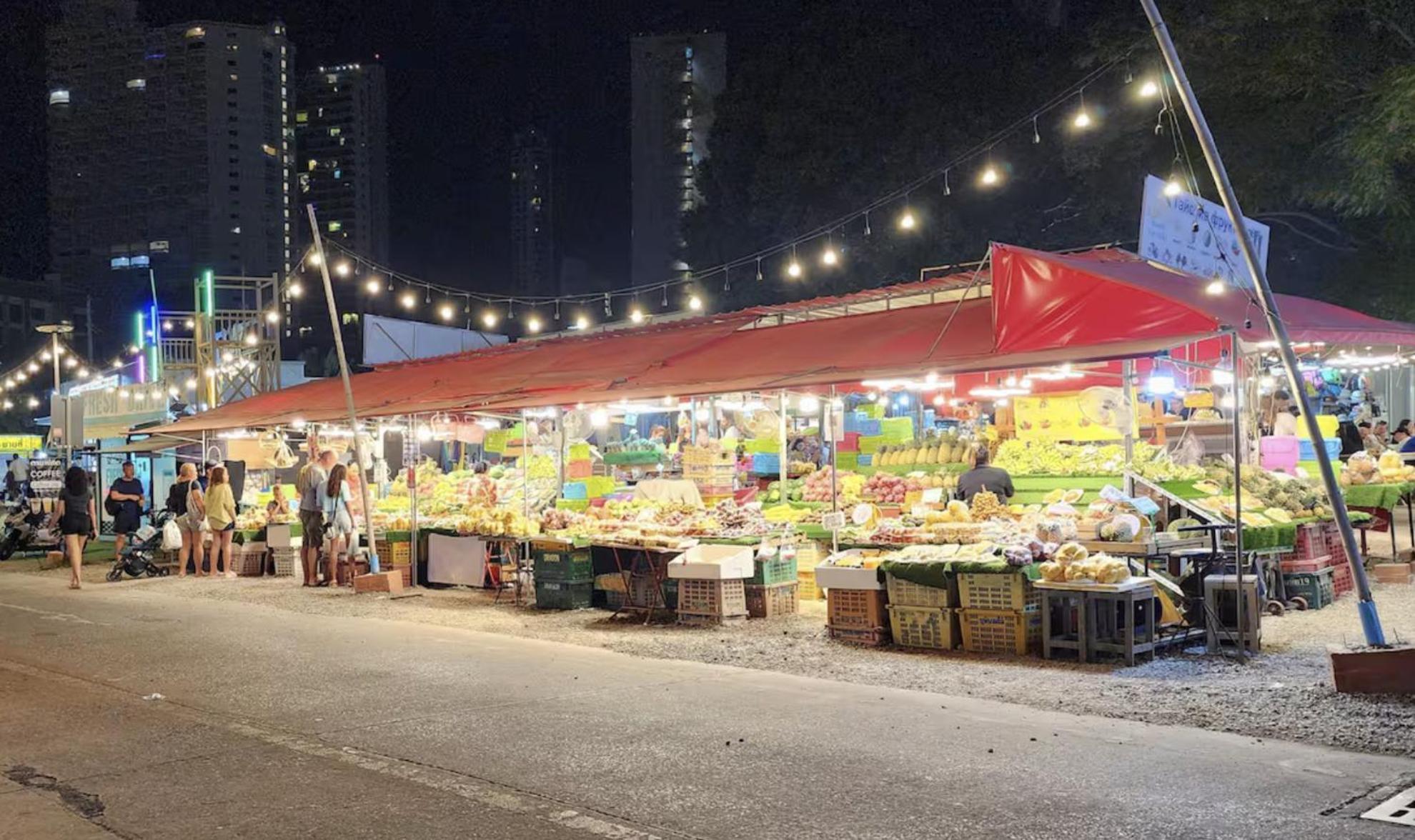 Apartment Beachfront Luxe With Pool Access And Terrace Pattaya