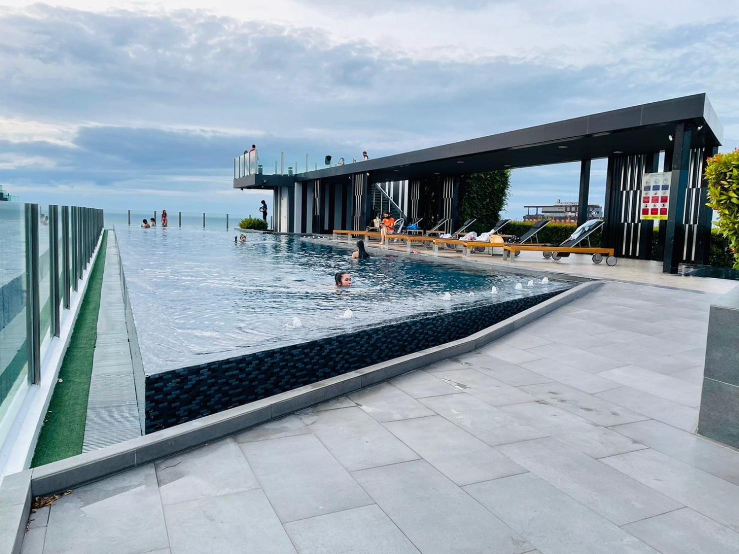The Base 851 By Numam Apartment Pattaya