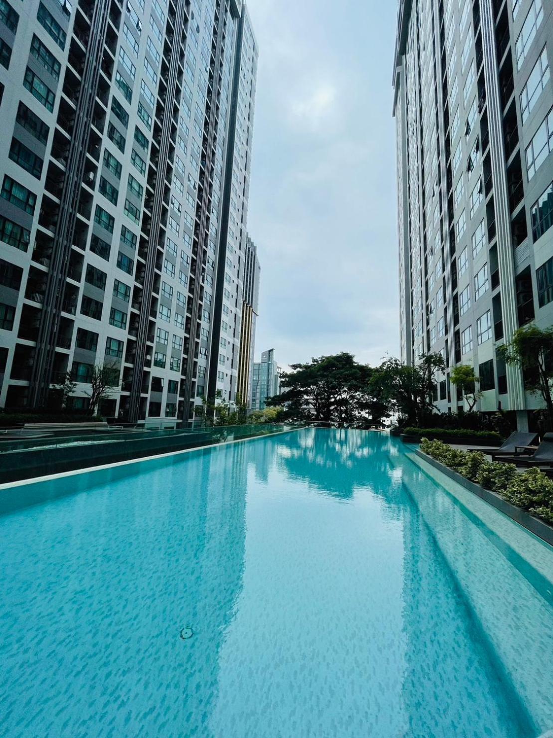 The Base 851 By Numam * Pattaya