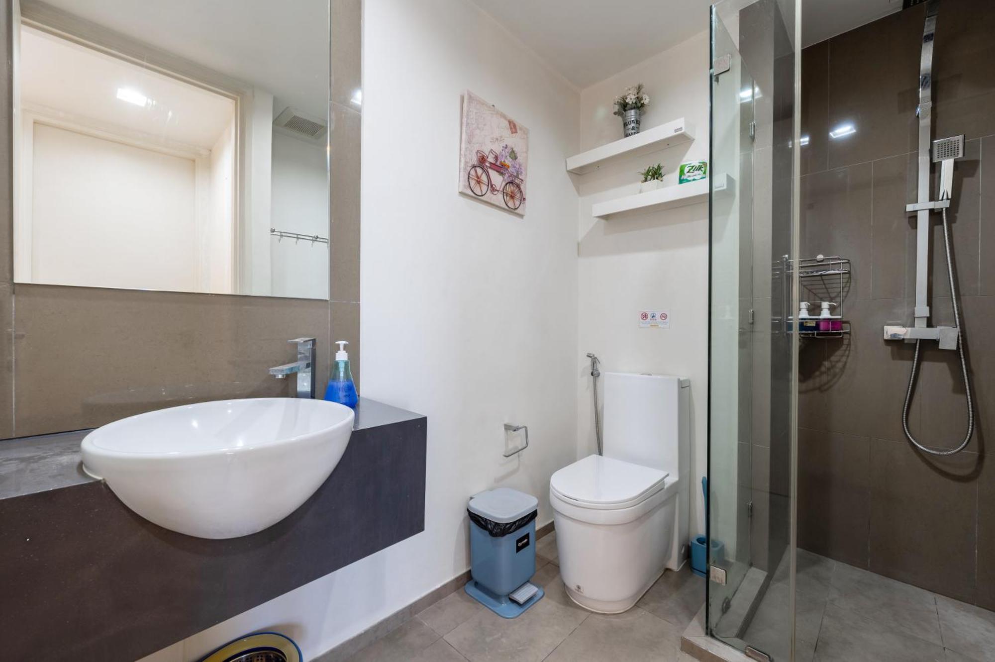 Unixx By Chanakan Apartment