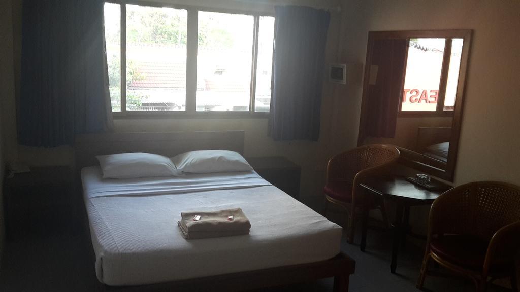 Rosie O Gradys Guest house