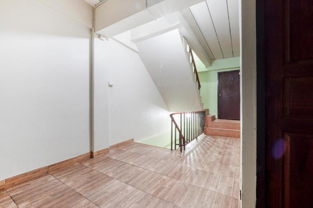 Oyo 1066 Encore Sea Side 2*