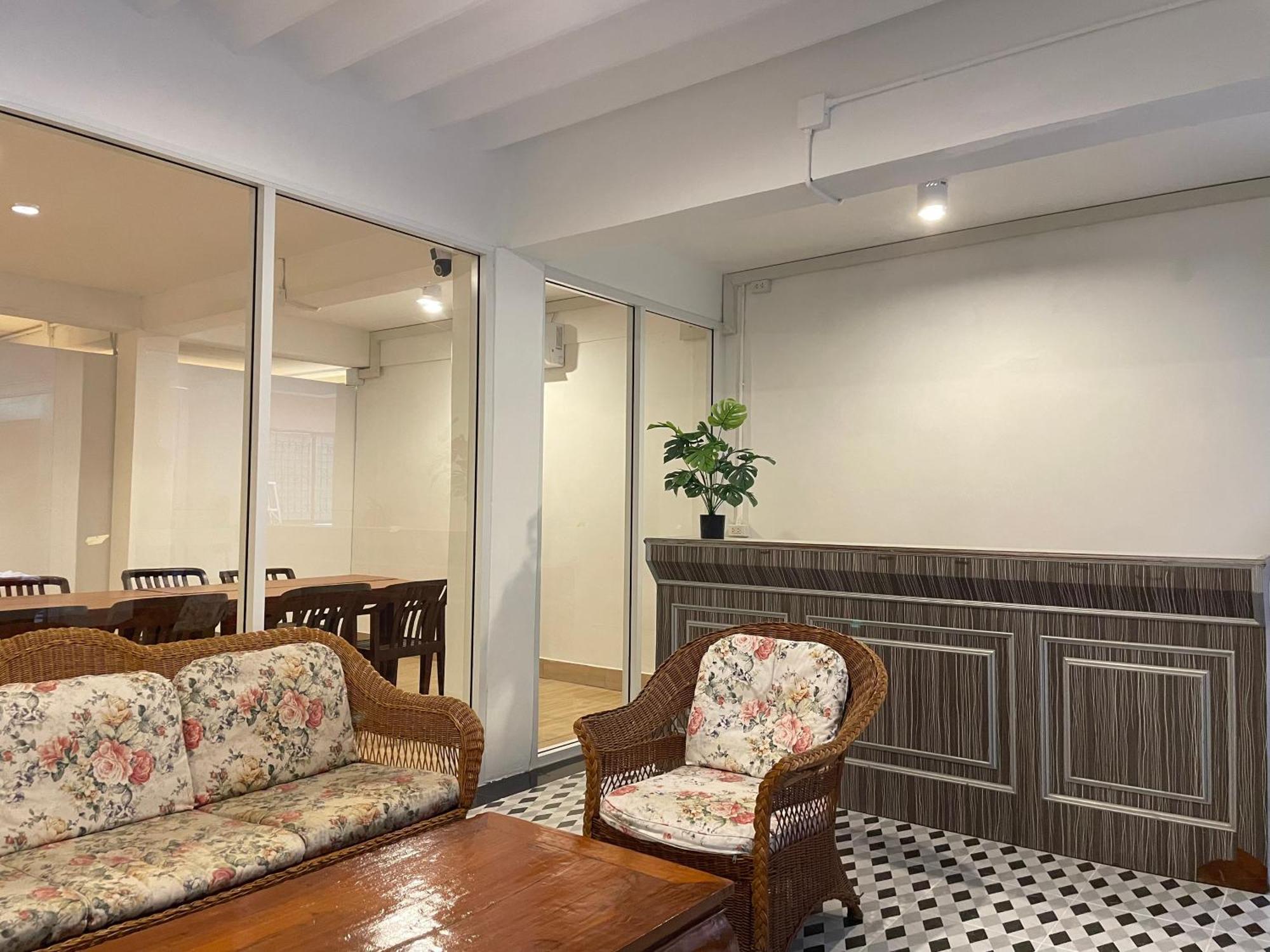 Central Pattaya Hostel * Pattaya