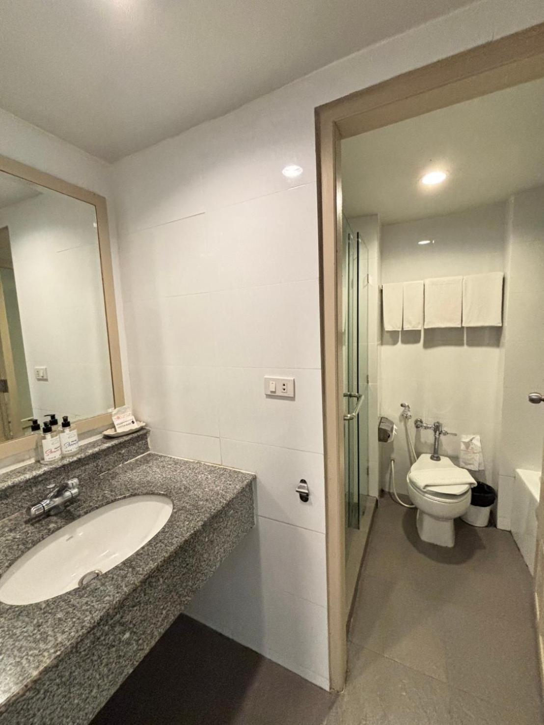 Sunshine Vista Resort Pattaya