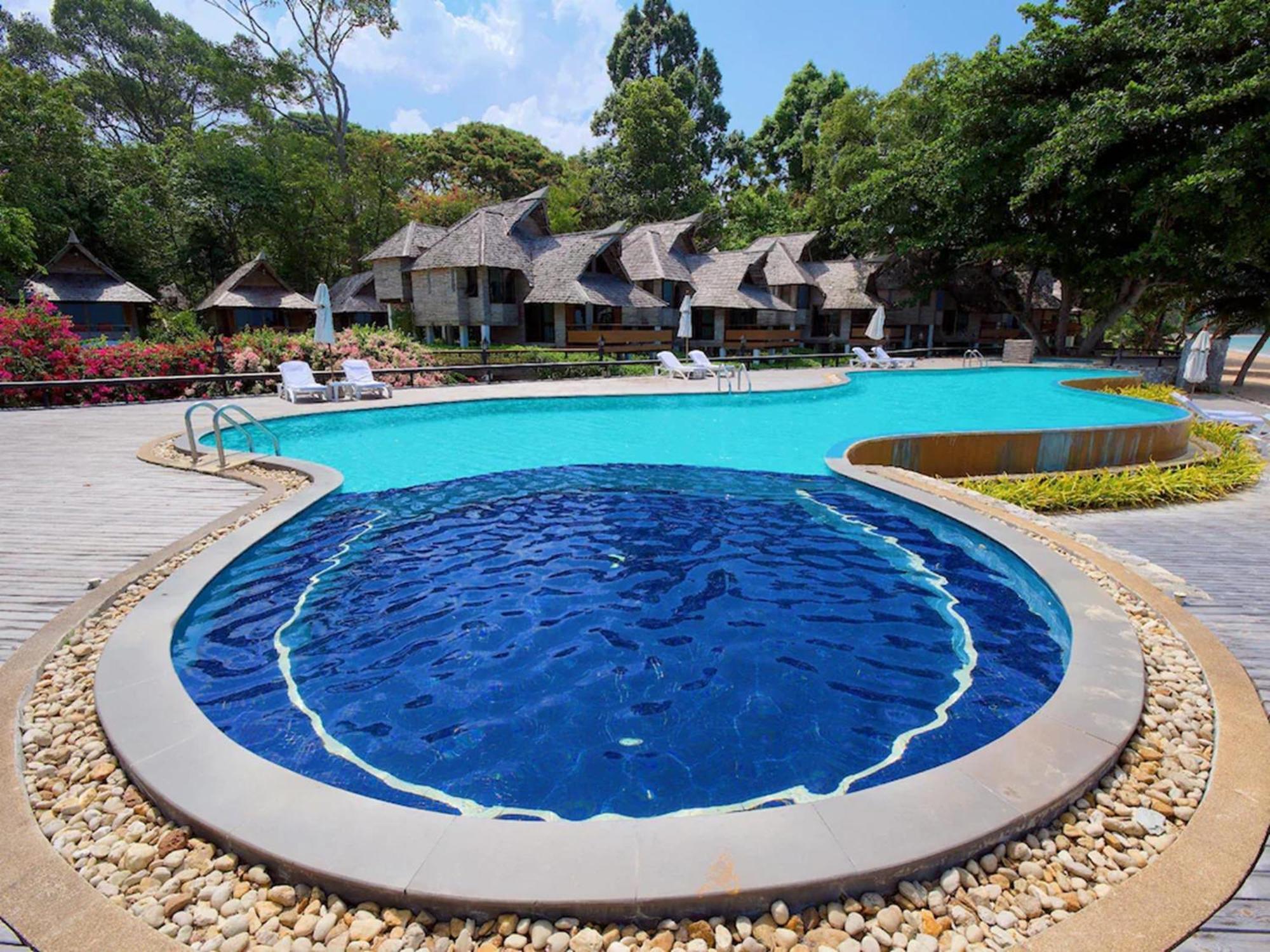 Sunset Park And By Swr Resort