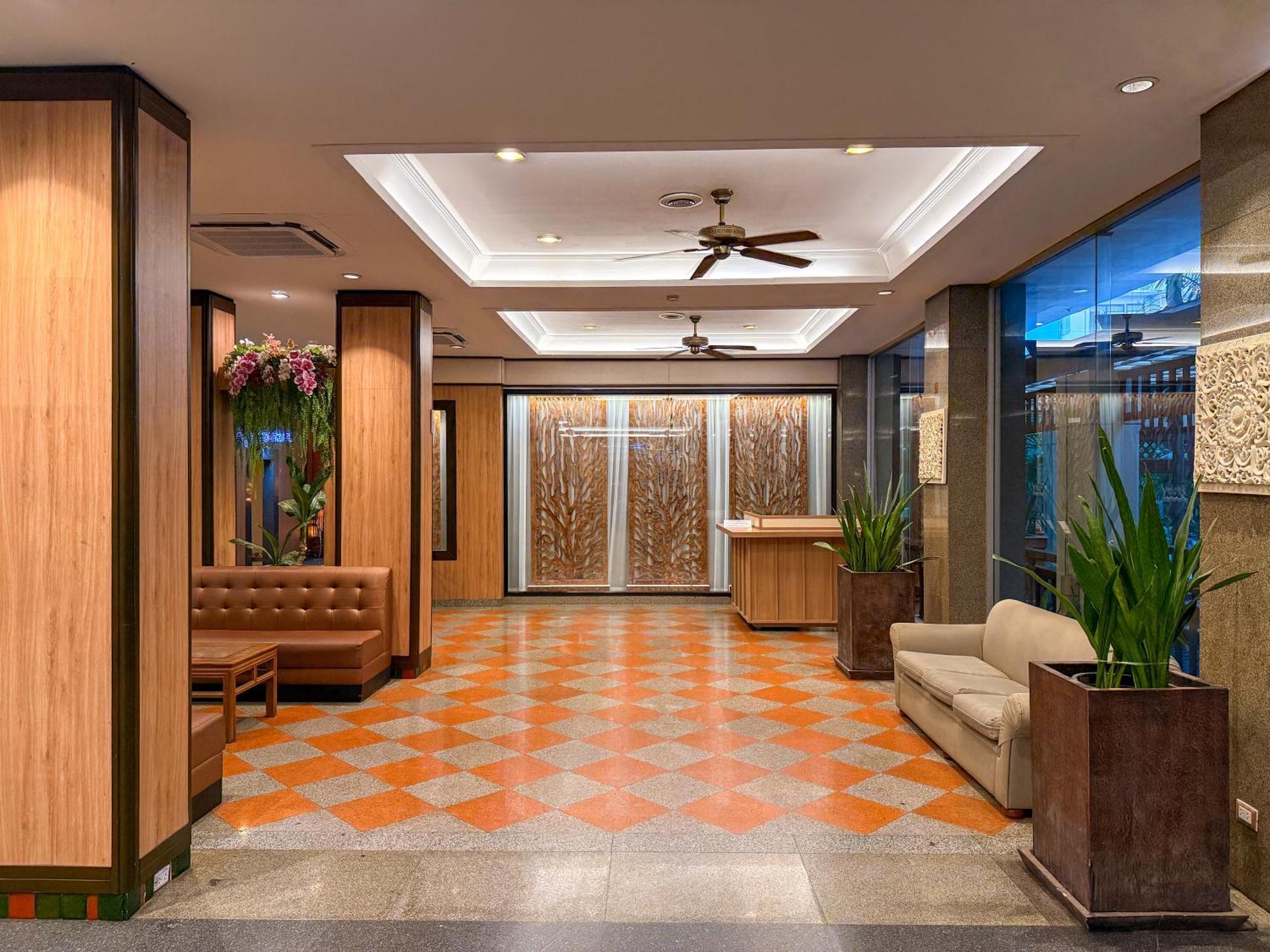 Golden Hotel Pattaya