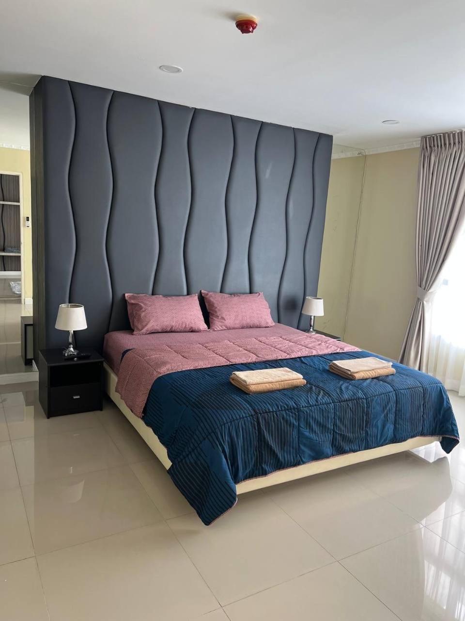 The Ocean Pearl Apartment