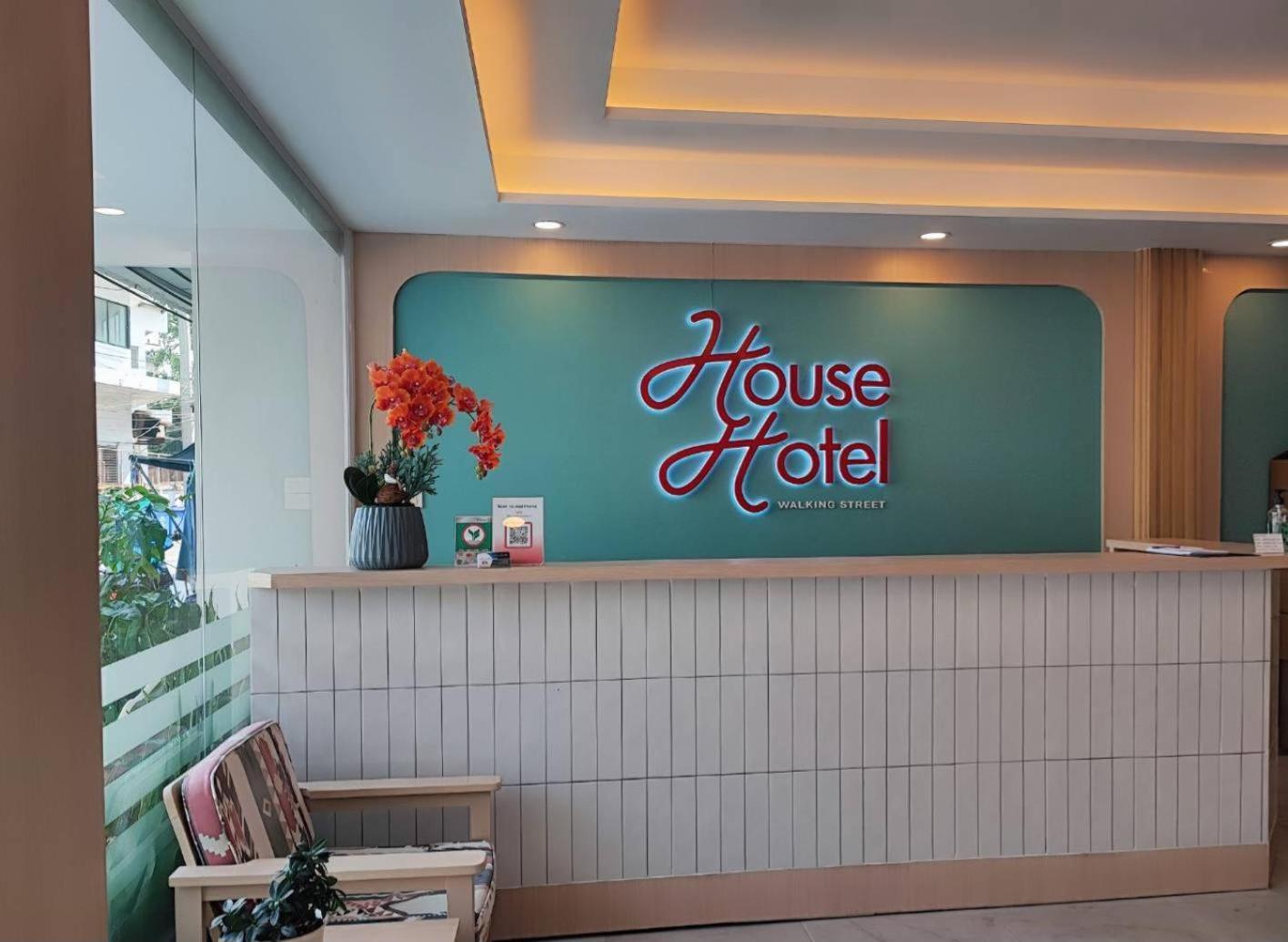 Guest house House Hotel Walking Street Pattaya