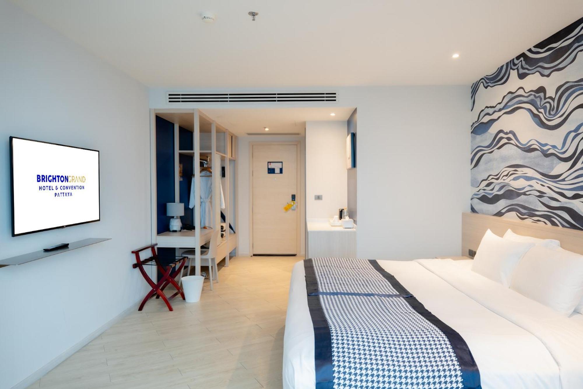 Brighton Grand - Sha Extra