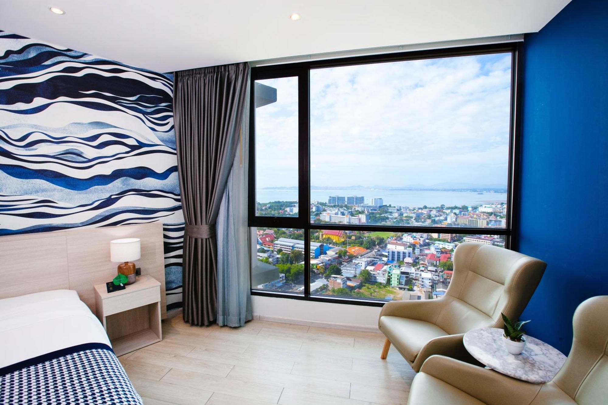 Brighton Grand - Sha Extra