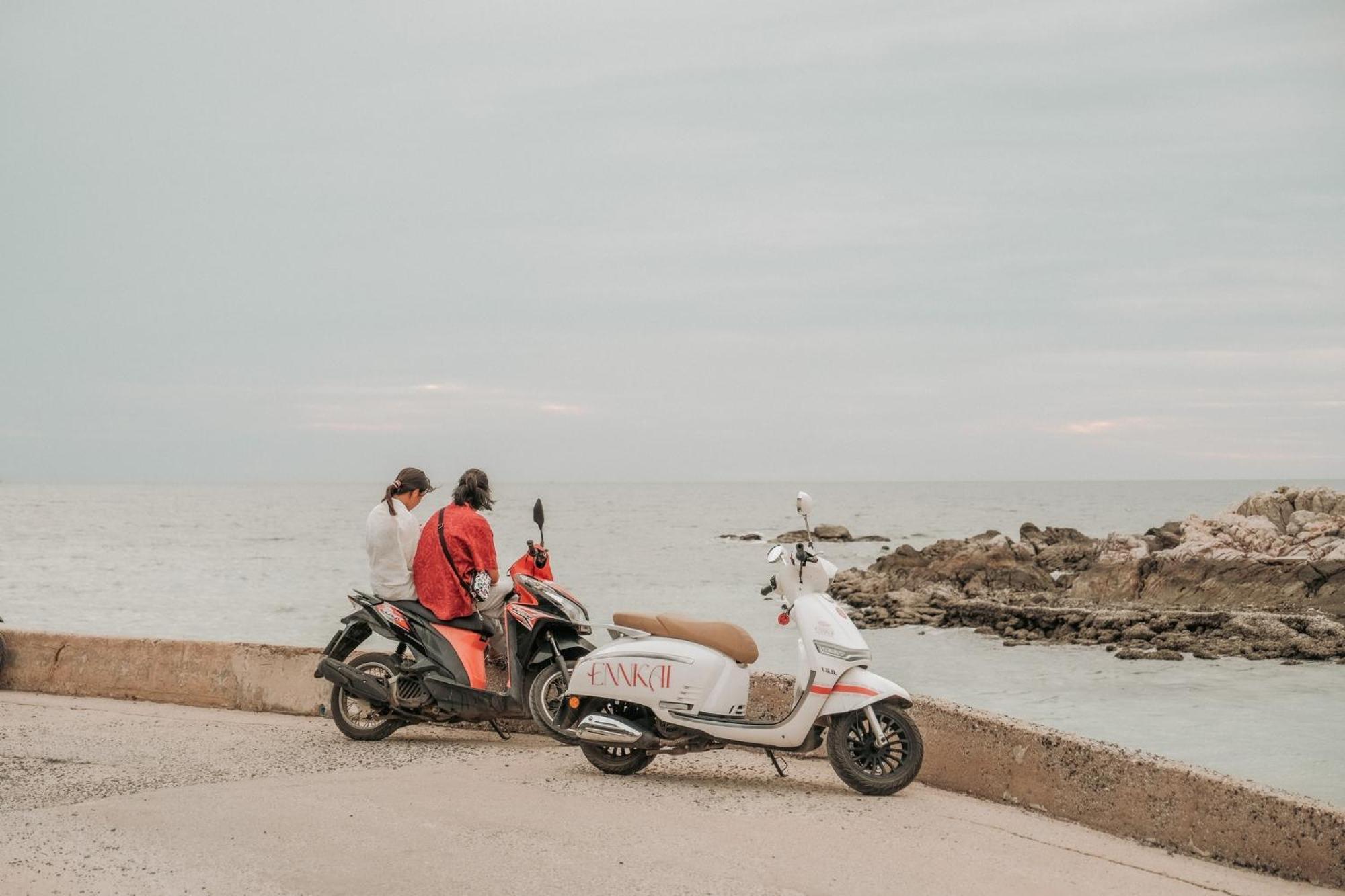 Ennkai Beachfront Koh Larn Pattaya