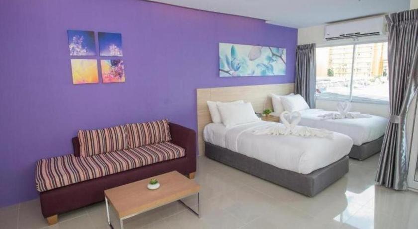 R-Con Hotel @ Siam Hotel 3*