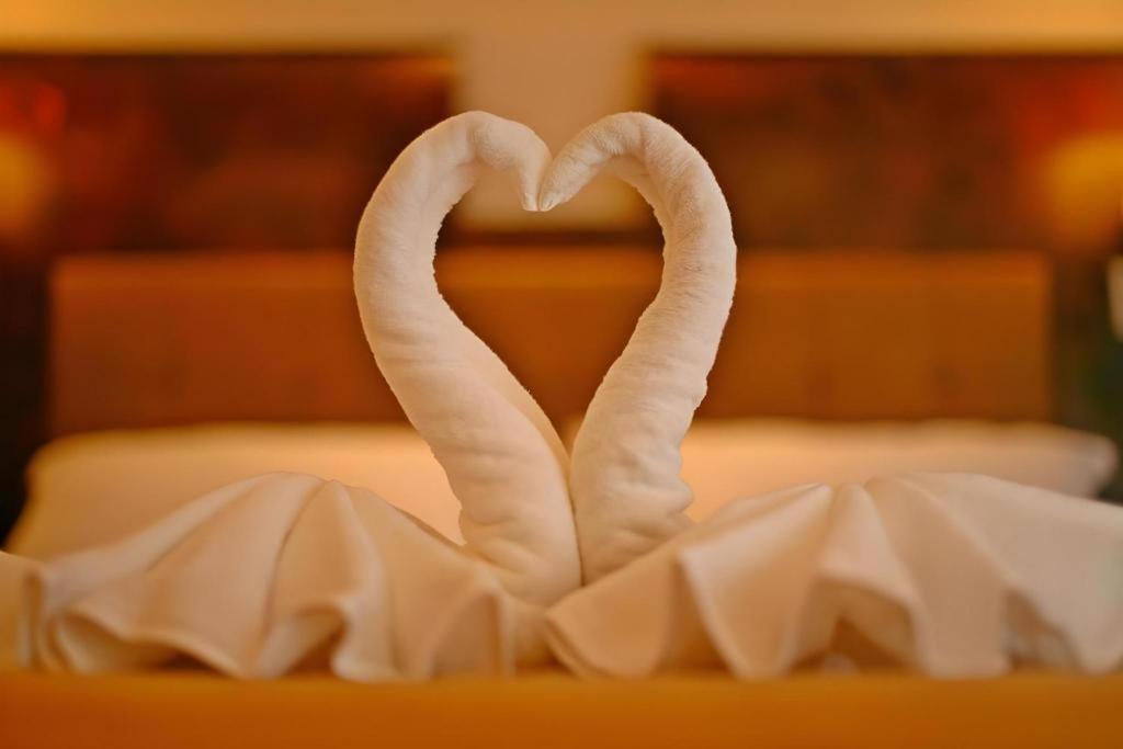 Lotusland Resort Pattaya