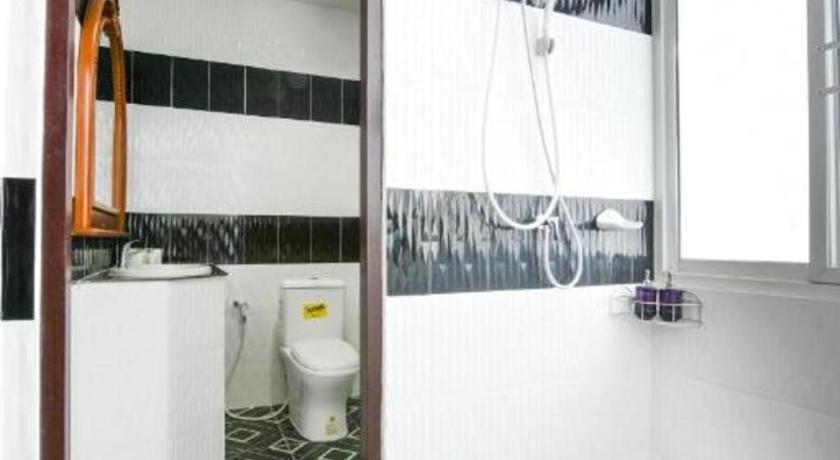 Oyo 549 Maesri Pattaya