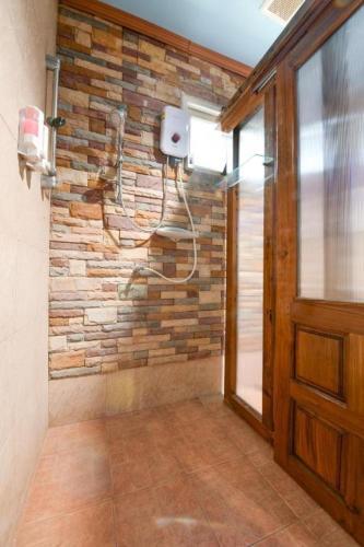 Oyo 549 Maesri Pattaya