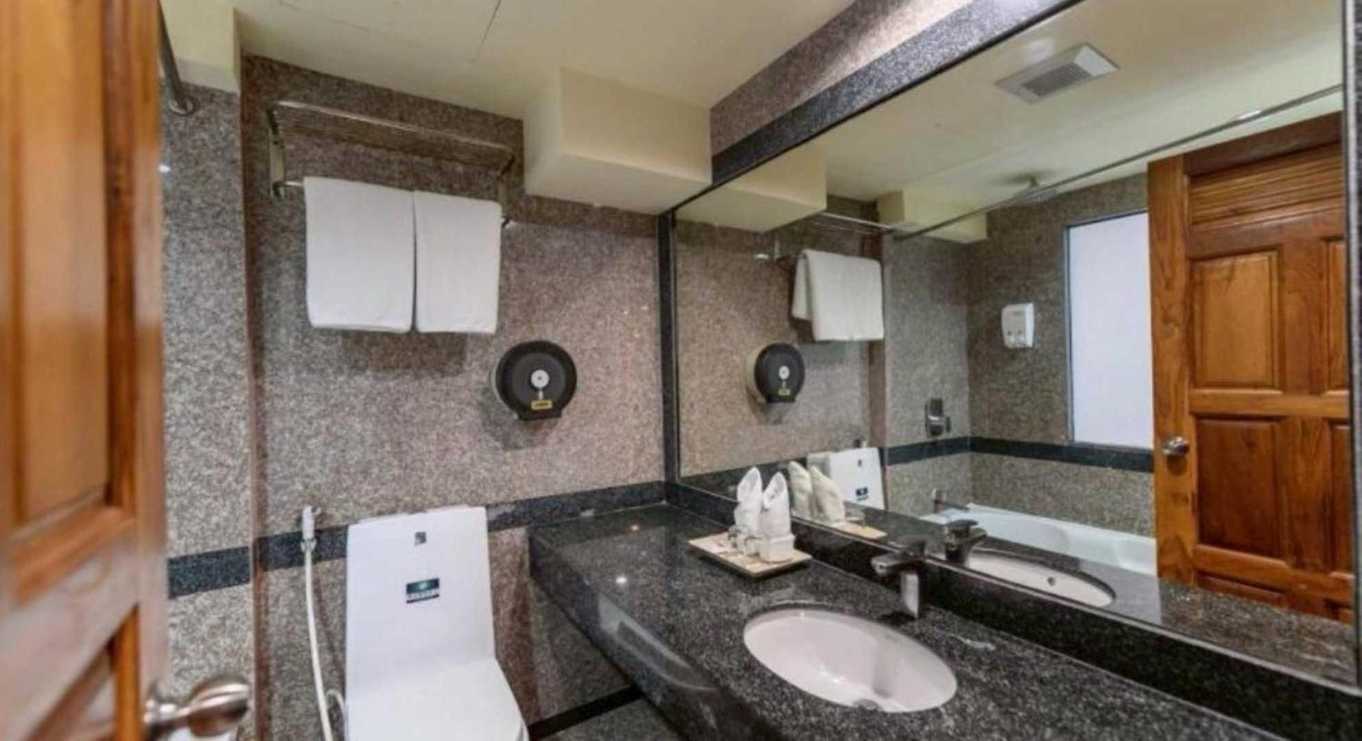 Palette Walking Street Pattaya