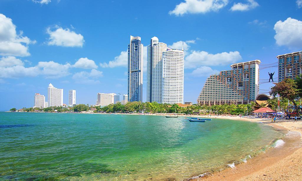 Lek Hotel Pattaya