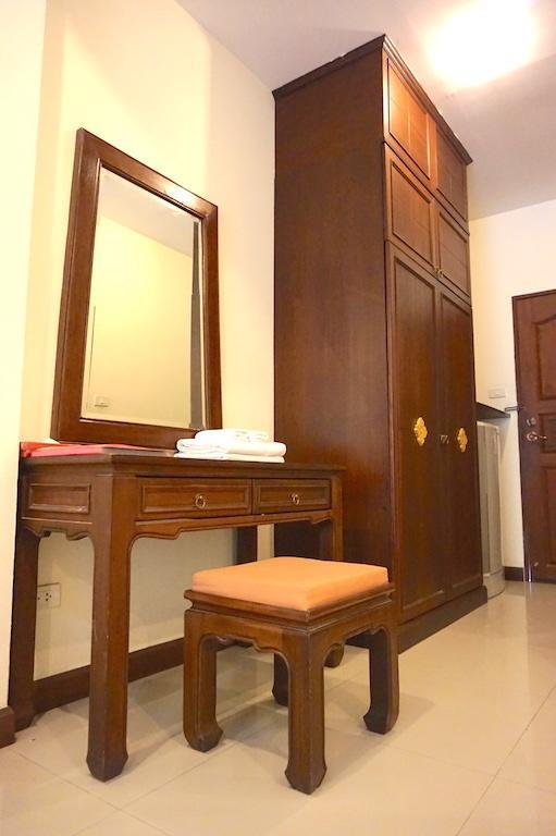Thai Pura Hotel 3*