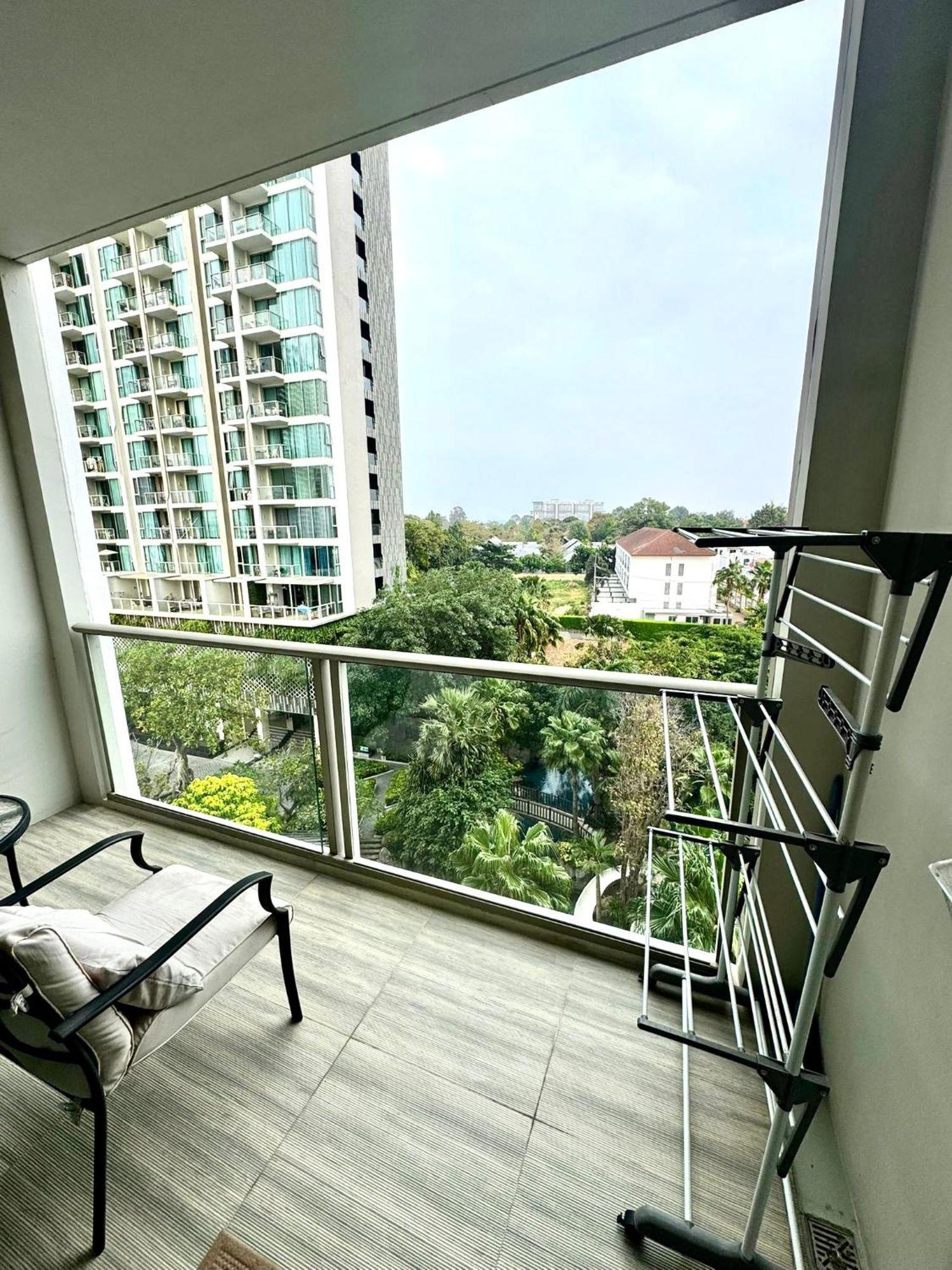 Riviera Wongamat Apartment Pattaya