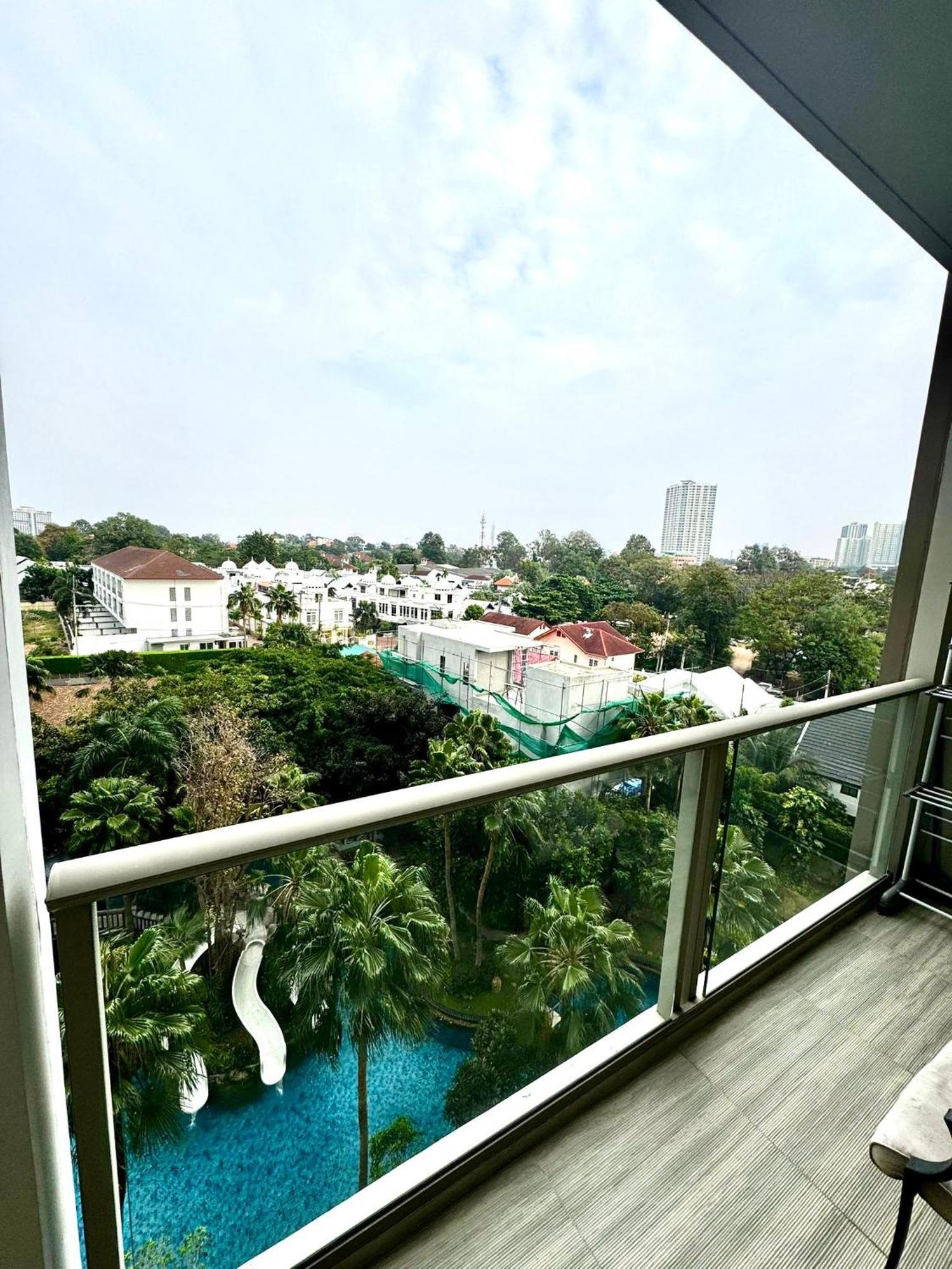 Apartment Riviera Wongamat