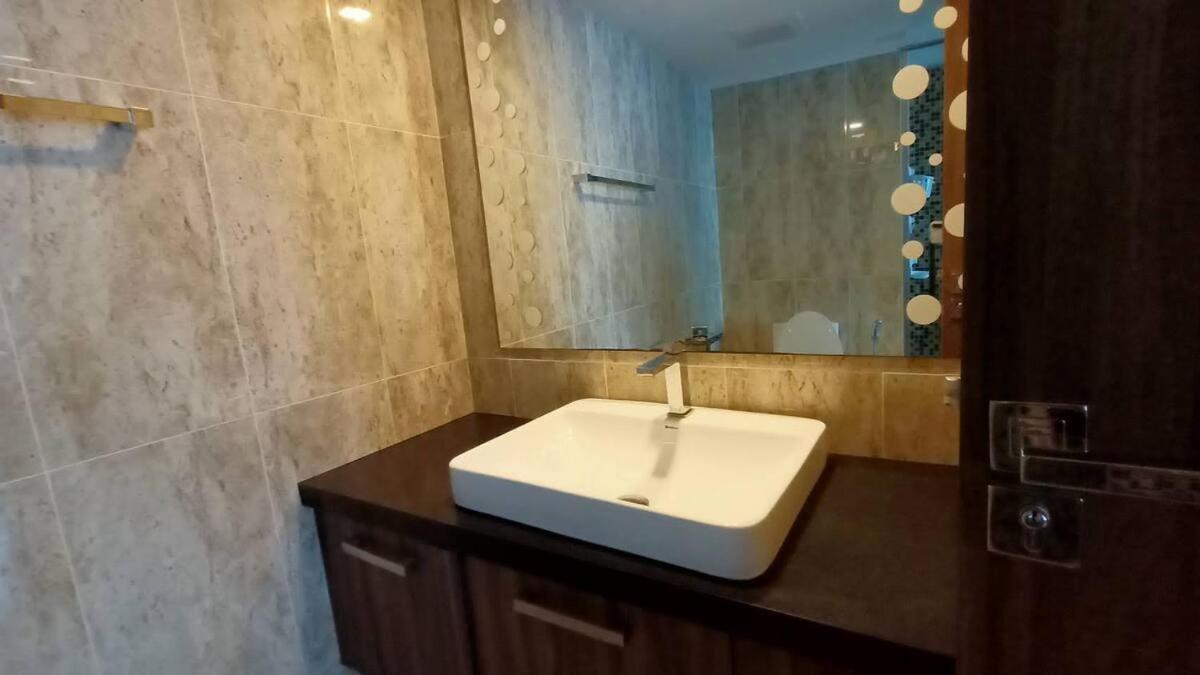 Grand Avenue By Monthstayz Thailand Apartment Pattaya