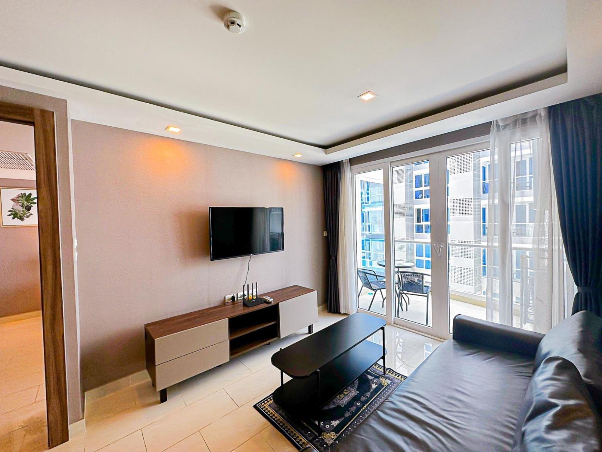 Grand Avenue By Monthstayz Thailand Apartment *