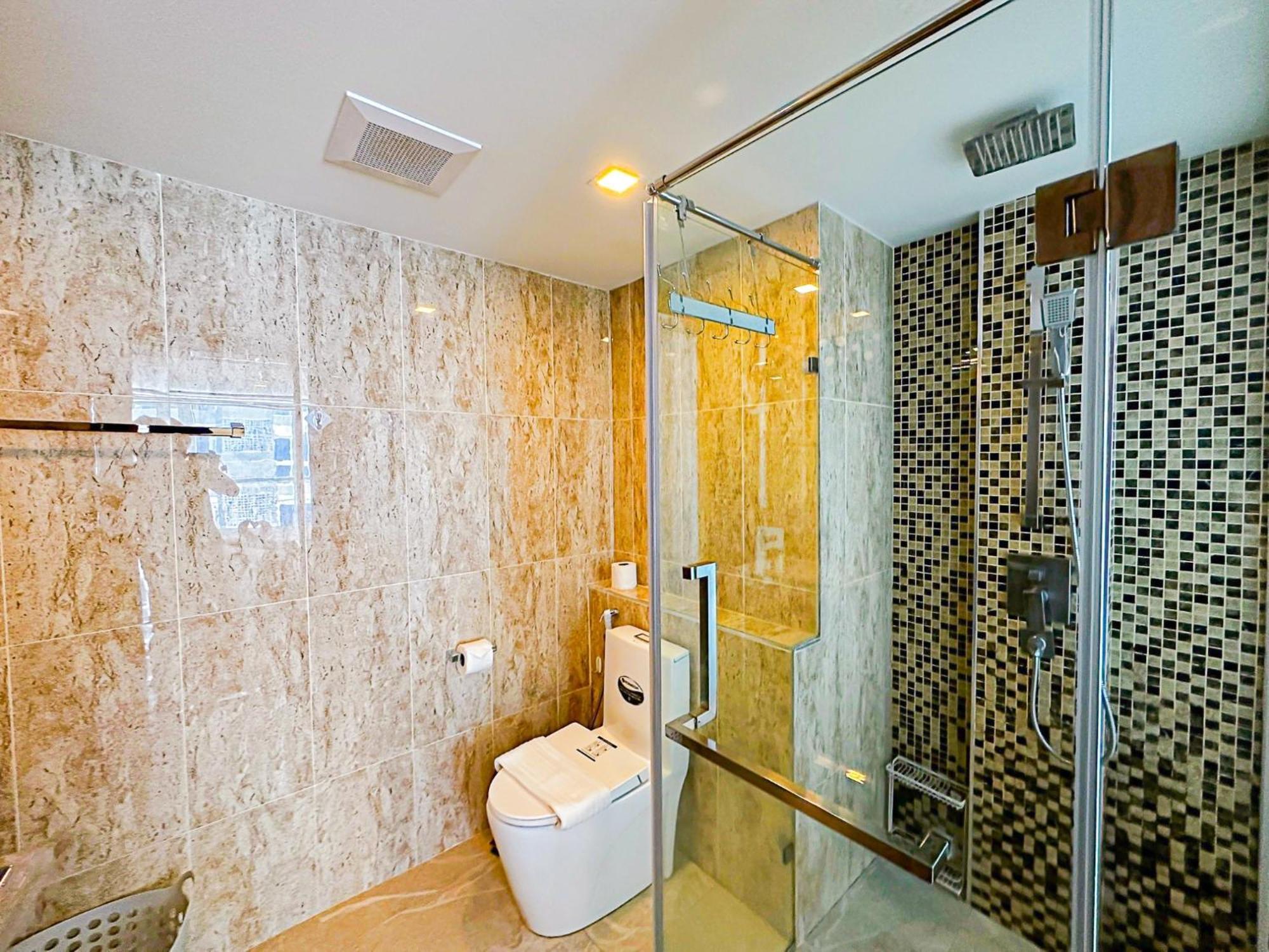 Grand Avenue By Monthstayz Thailand Apartment Pattaya