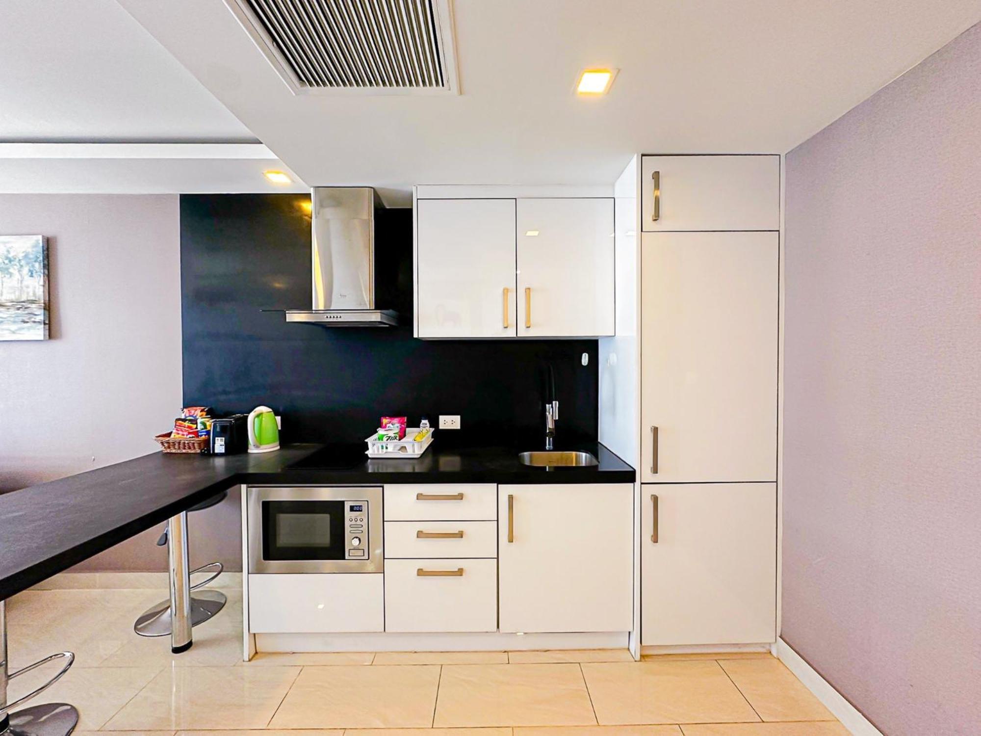 Grand Avenue By Monthstayz Thailand Pattaya