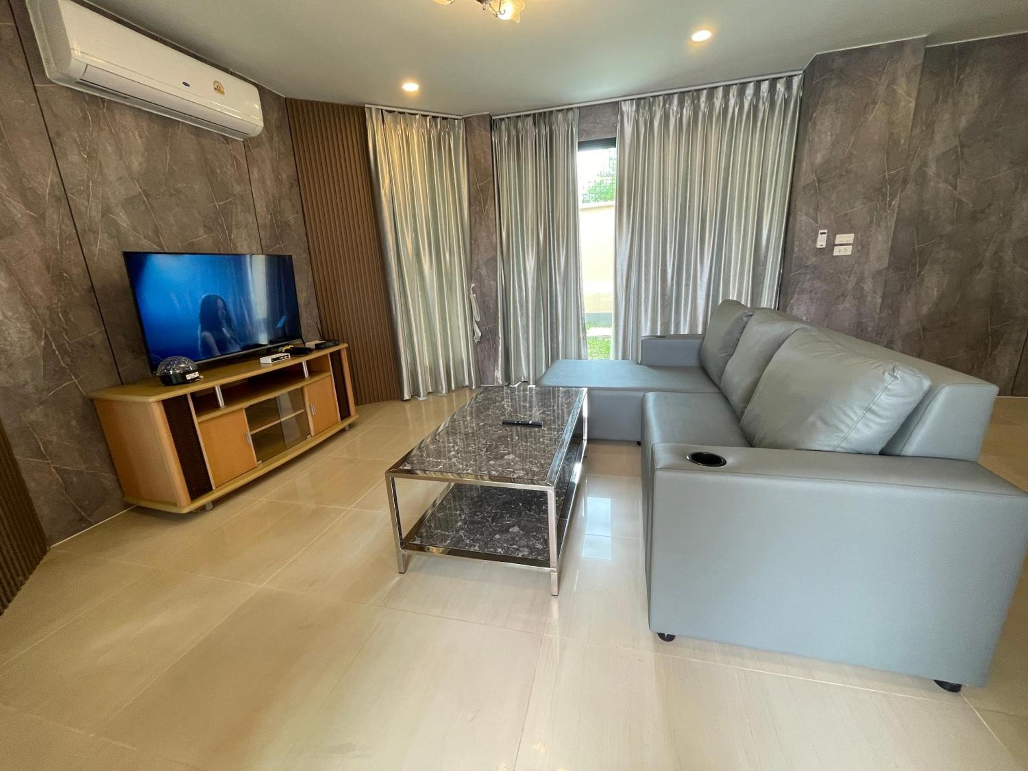 รีสอร์ท Ty Pattaya