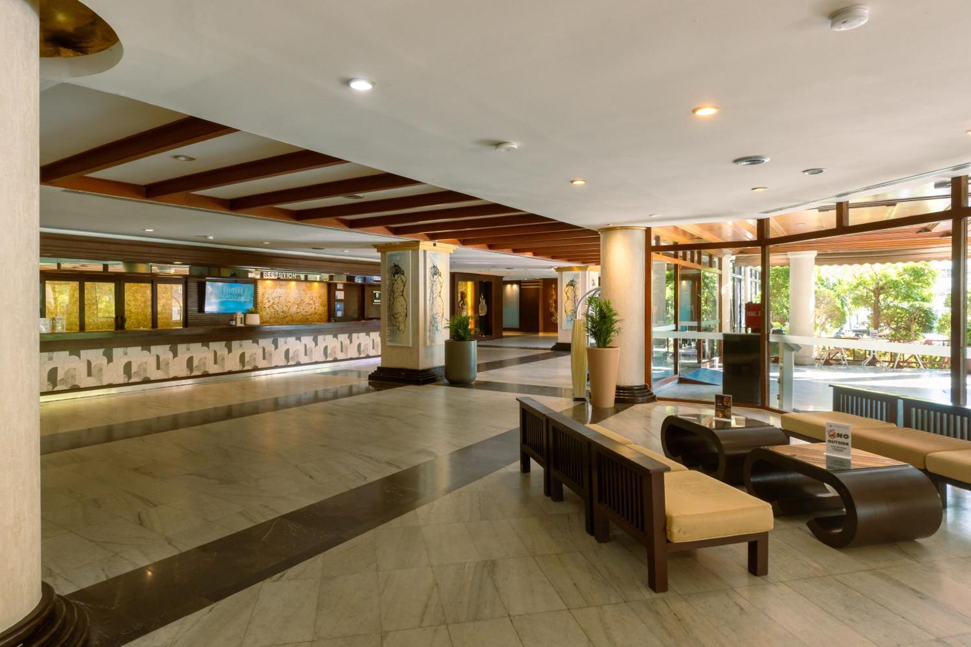 Mountain & Convention Center 4*