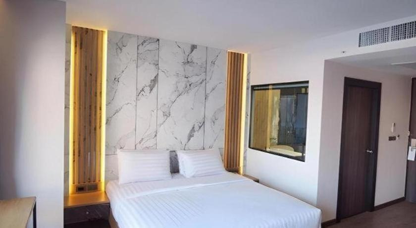 Hotel Sleep With Me Pattaya