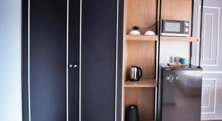 Hotel Sleep With Me 3*