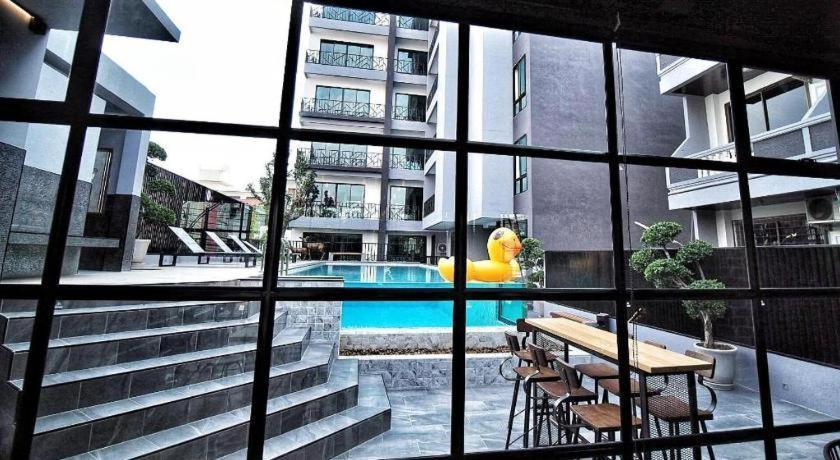 Hotel Sleep With Me 3*