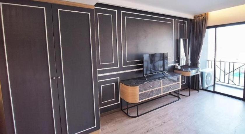 Sleep With Me Hotel Pattaya