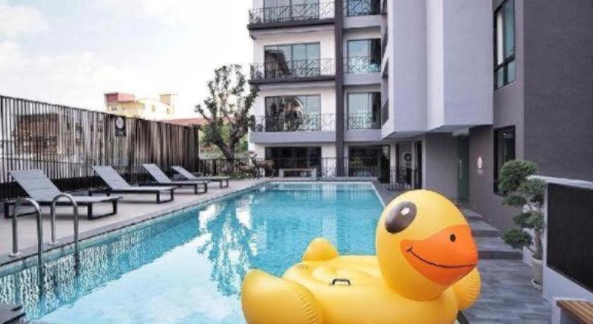 Sleep With Me Hotel 3*