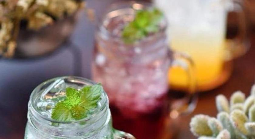 Sleep With Me Pattaya