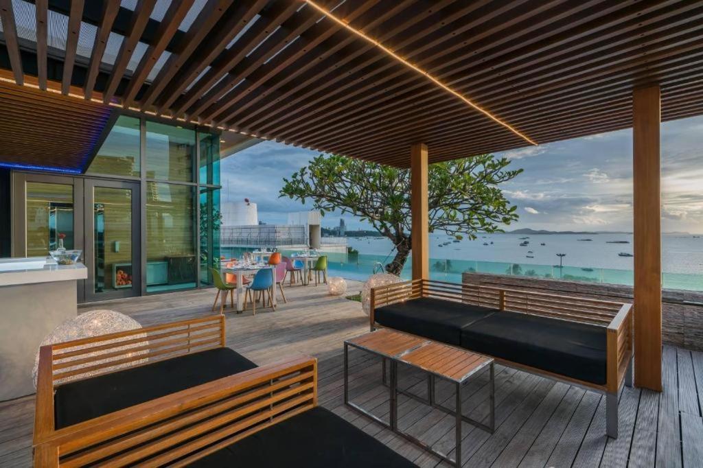 Seven Zea Chic 4* Pattaya