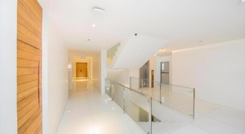 Hotel Seven Zea Chic 4*