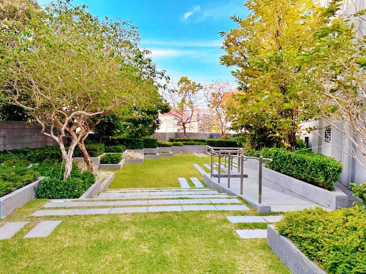 Luxury Edge Seaview * Pattaya